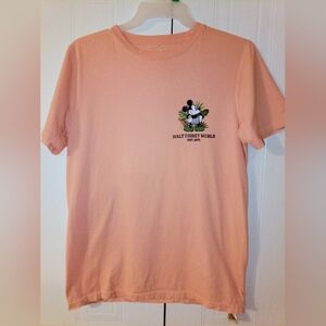 Peach Walt Disney World T-Shirt with Tropical Mickey Mouse Size Small